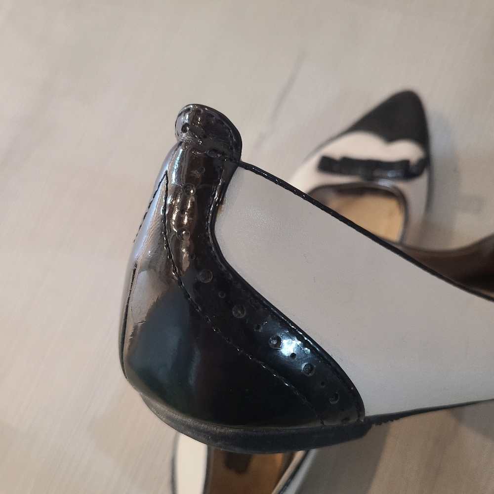 Red Herring Women's Cream & Black Patent Ballet Flats - Picture 6 of 7